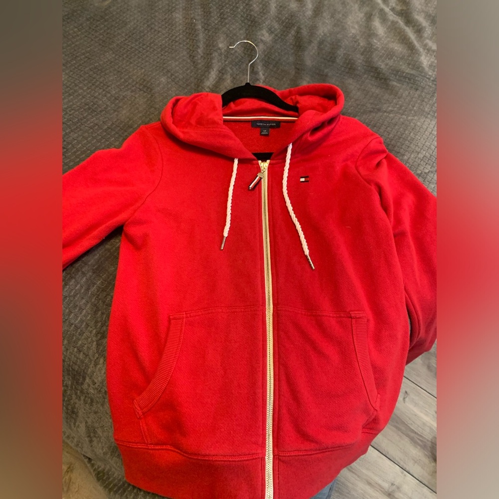 Tommy Hilfiger women’s full zip up sweater
